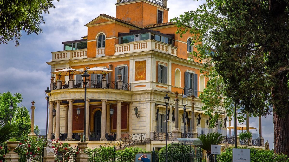 Villa